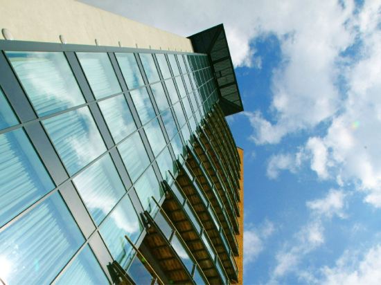 Фото Fraser Place Canary Wharf