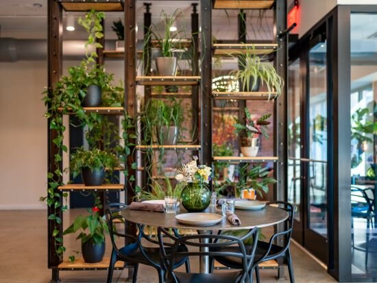 Фото The Maj Hotel