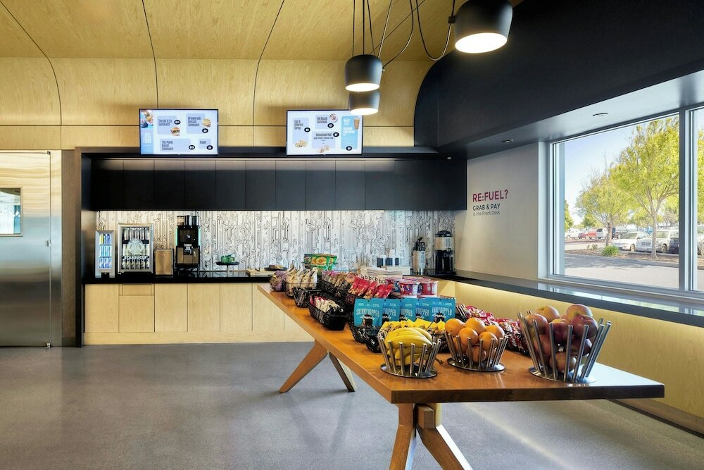 Фото Aloft San Francisco Airport