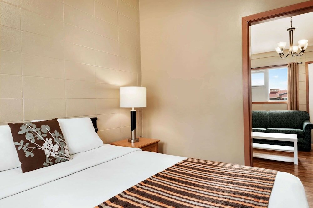 Фото Thriftlodge Edmonton