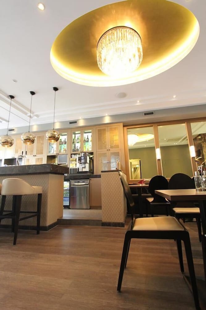 Фото Apple Inn Hotel