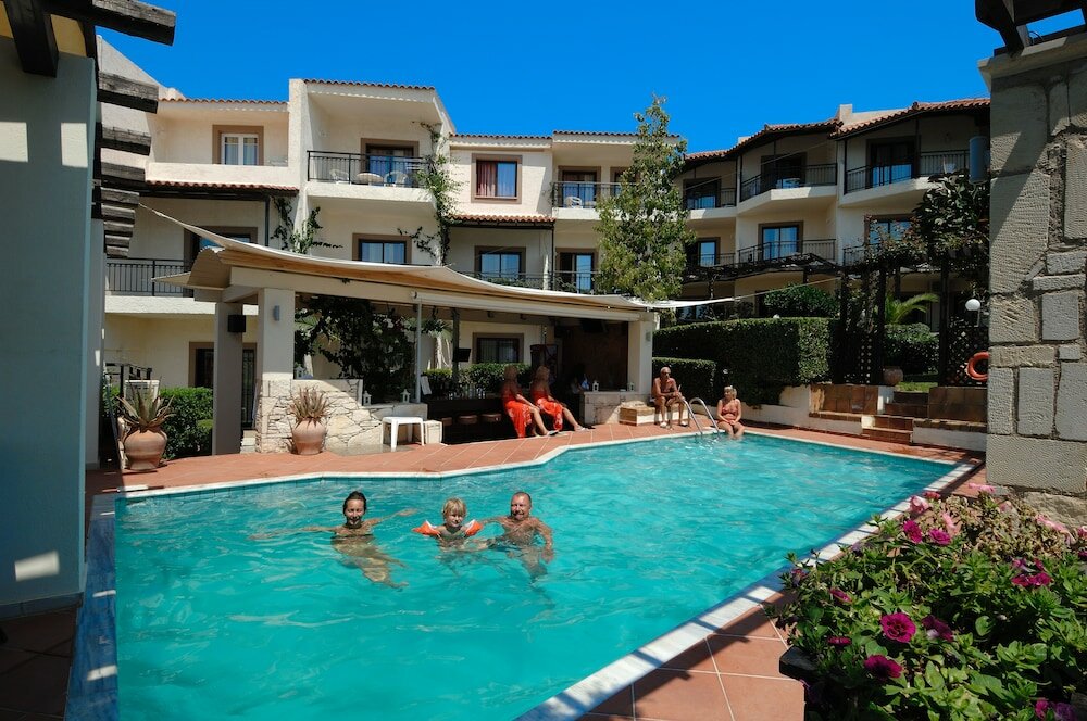 Фото отеля 1