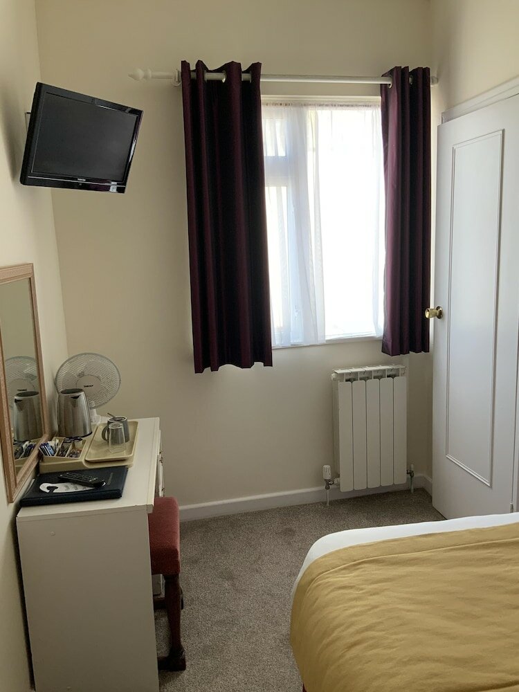 Фото Marina Metro Hotel