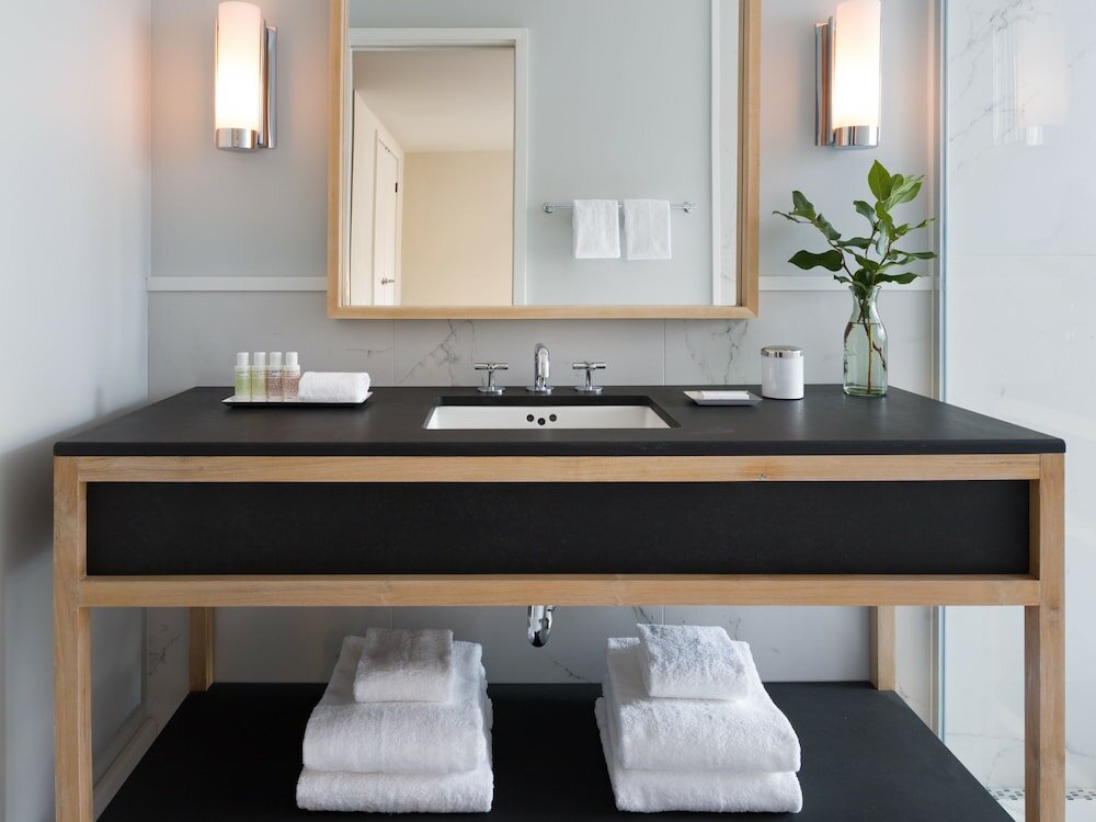 Фото Kimpton Schofield Hotel, an Ihg Hotel