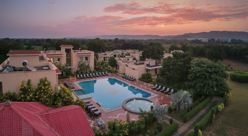 Фото Spree Jungle Vilas Resort