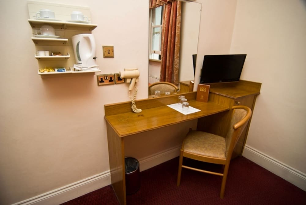 Фото Alexandra Hotel