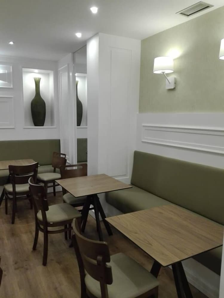 Фото Hotel Do Centro