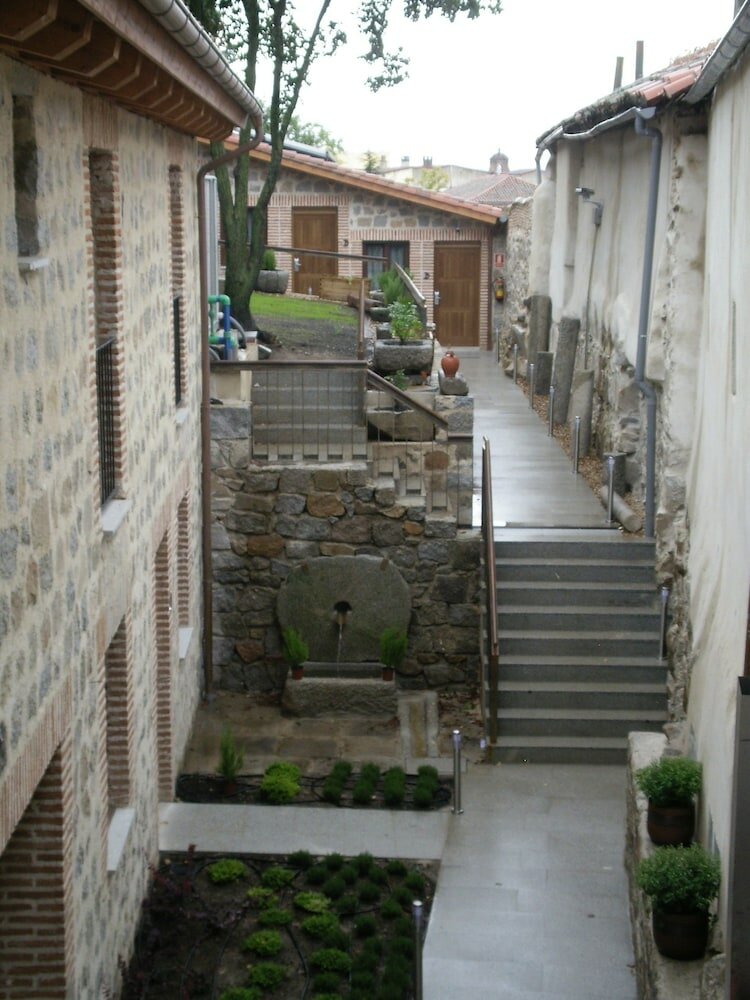 Фото Hotel Las Leyendas