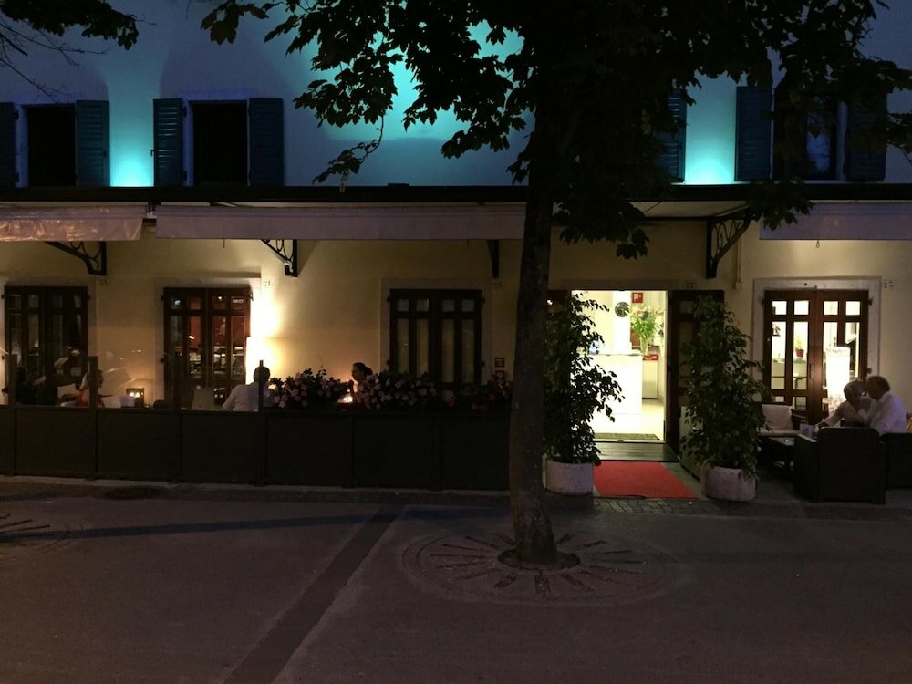 Фото Hotel Alla citta di Trieste