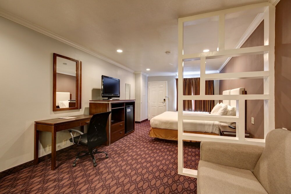 Фото Hotel Pacific Manhattan Beach