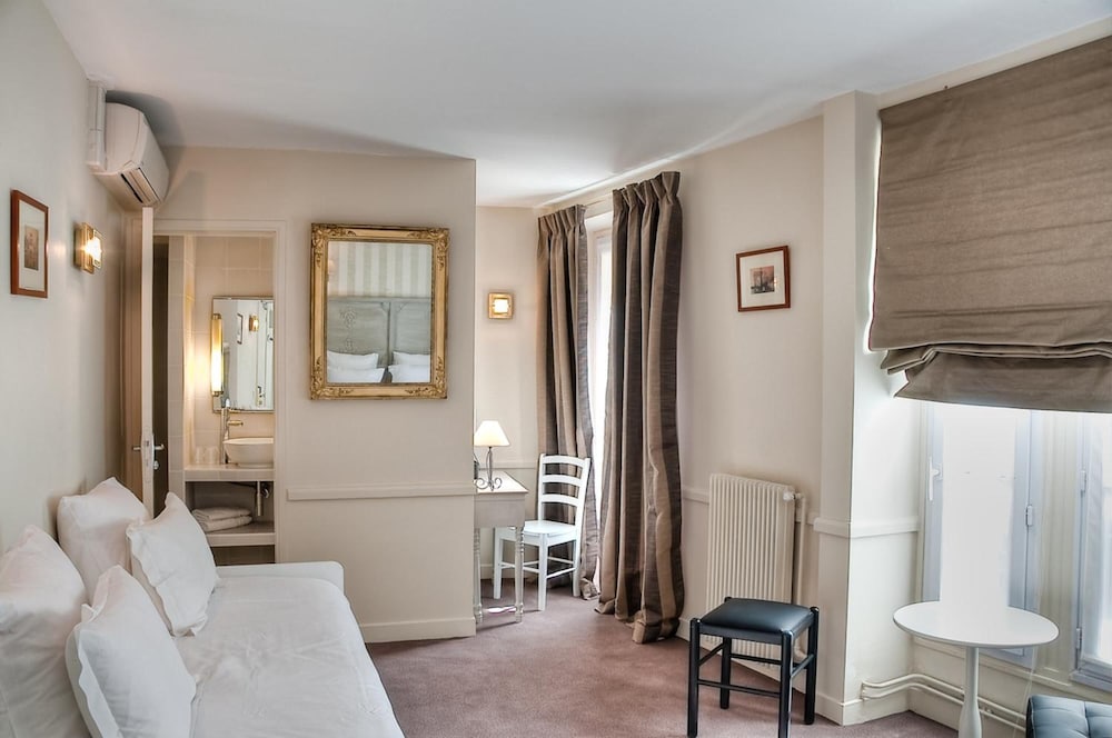 Фото Hotel de La Motte Picquet