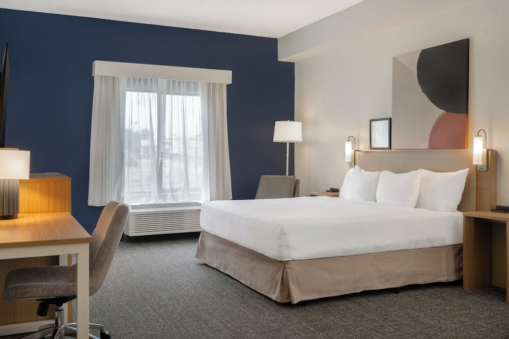 Фото Best Western Smithfield Inn