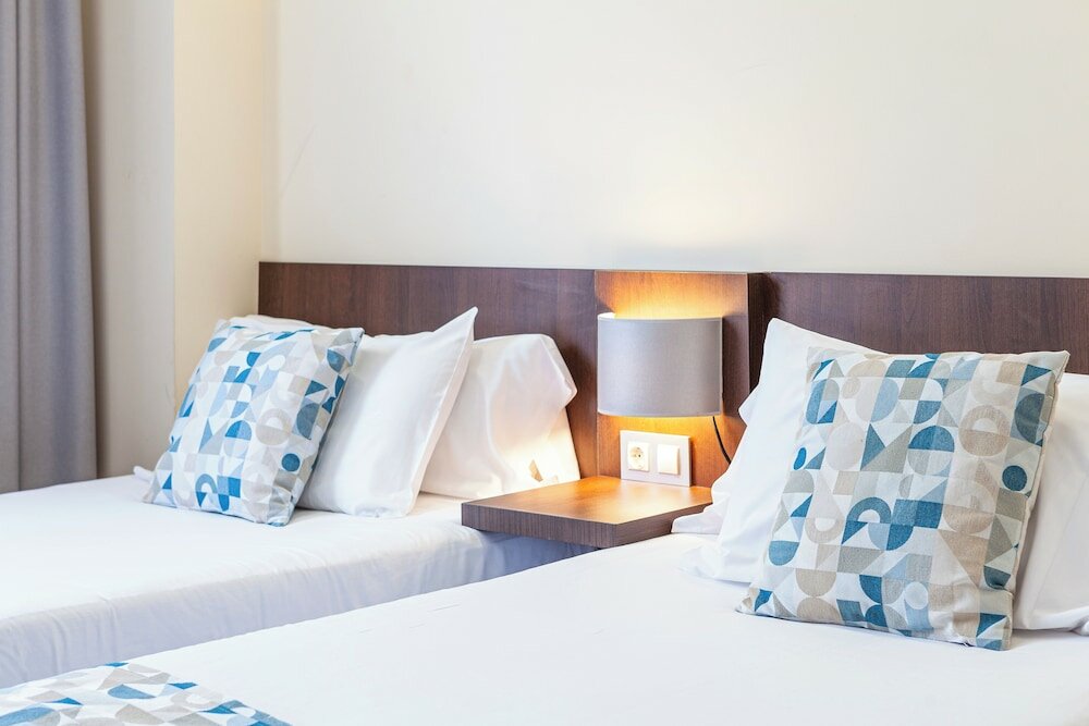 Фото Hotel Olympia Universidades