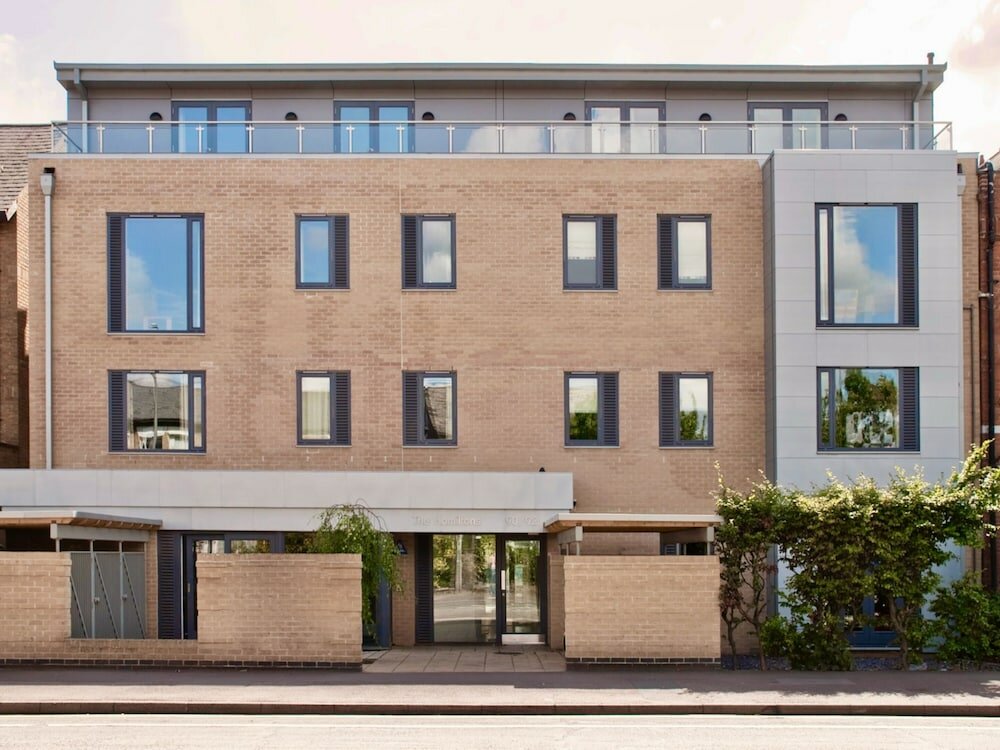 Фото отеля 2