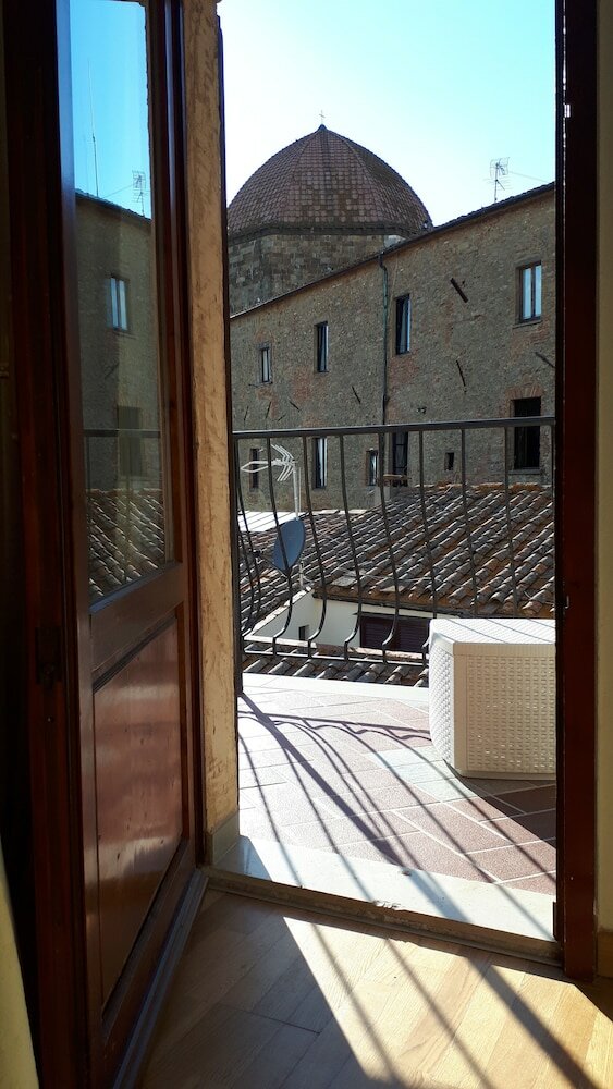 Фото Hotel Volterra In