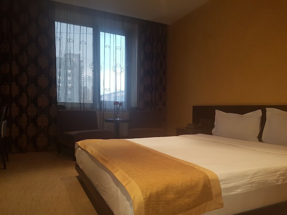 Фото Urgoo Boutique Hotel