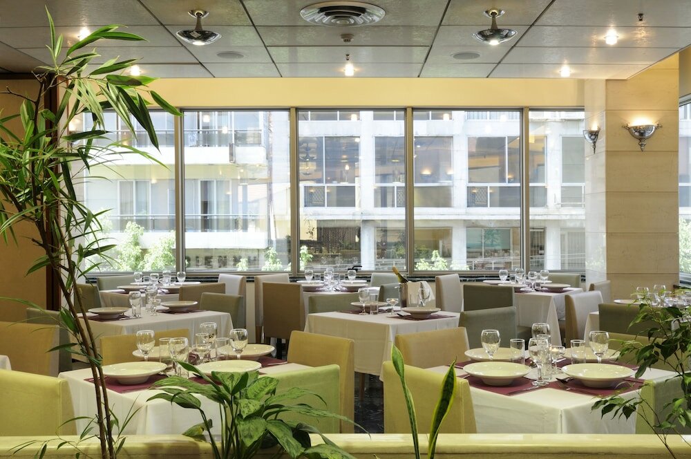 Фото Dorian Inn Hotel