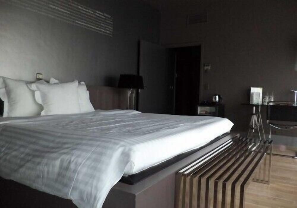 Фото Hotel Recour