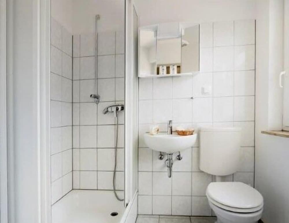 Фото Hotel Goldener Hahn