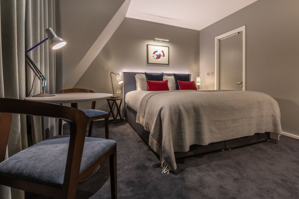 Фото The Resident Covent Garden