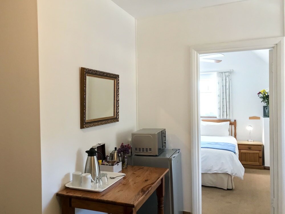 Фото Howard's End Manor