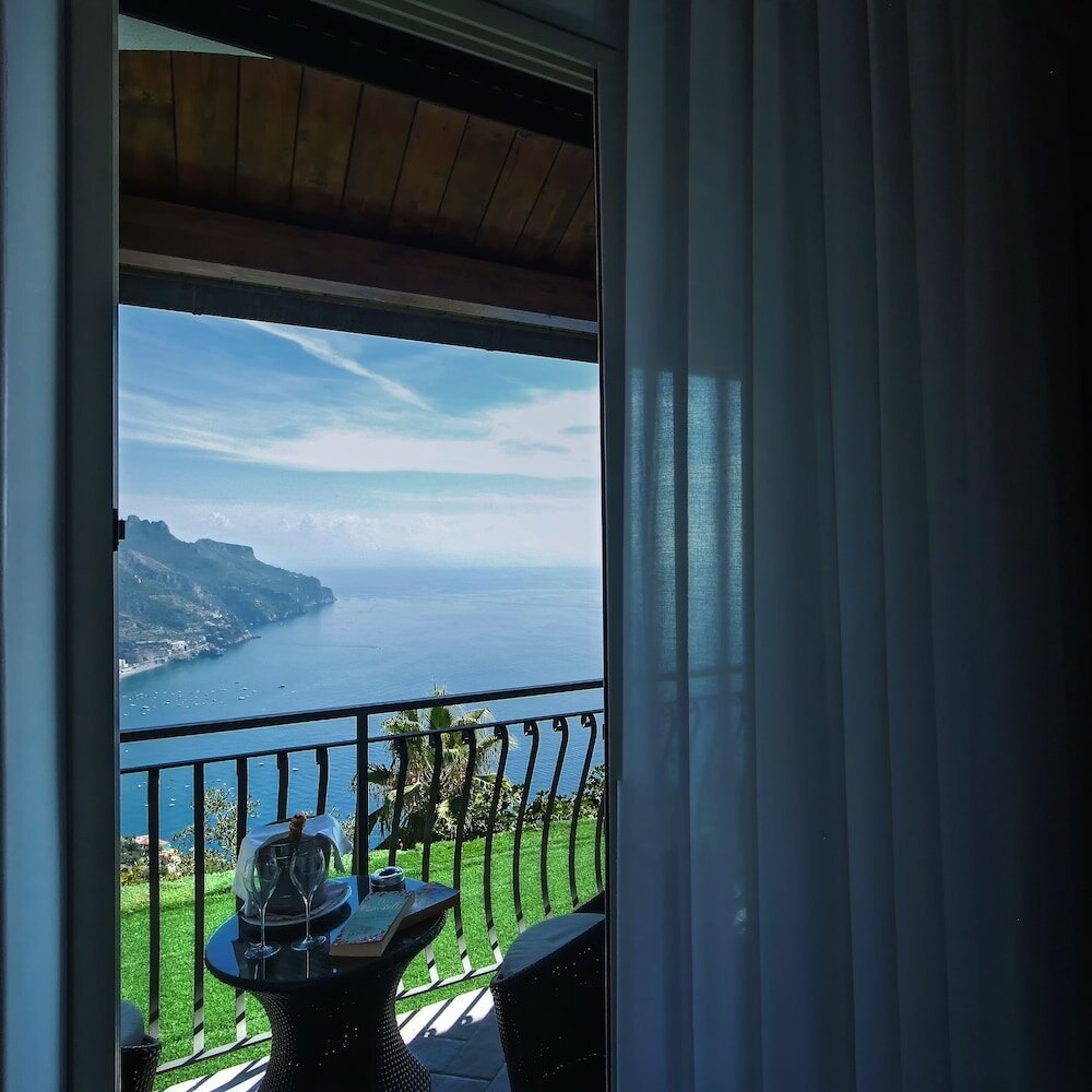 Фото Garden Hotel