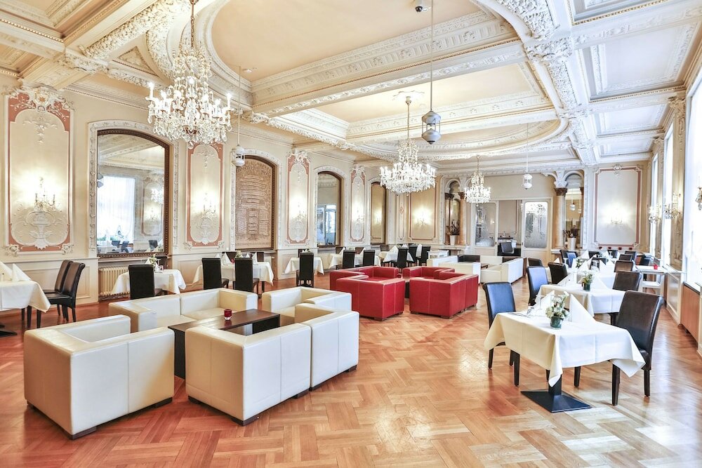 Фото Heliopark Bad Hotel