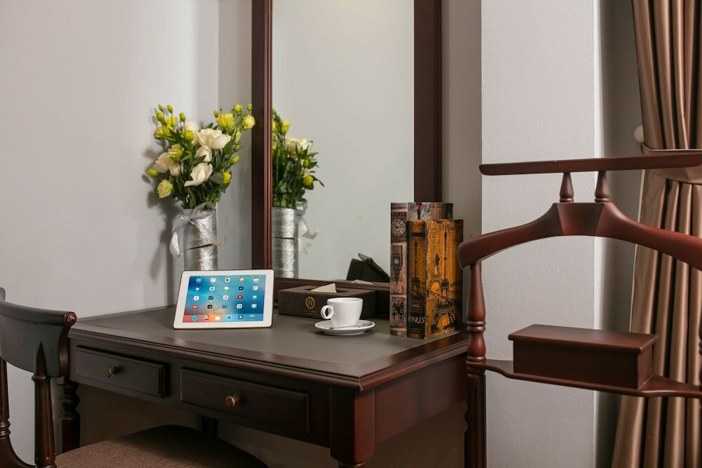 Фото Halais Hotel