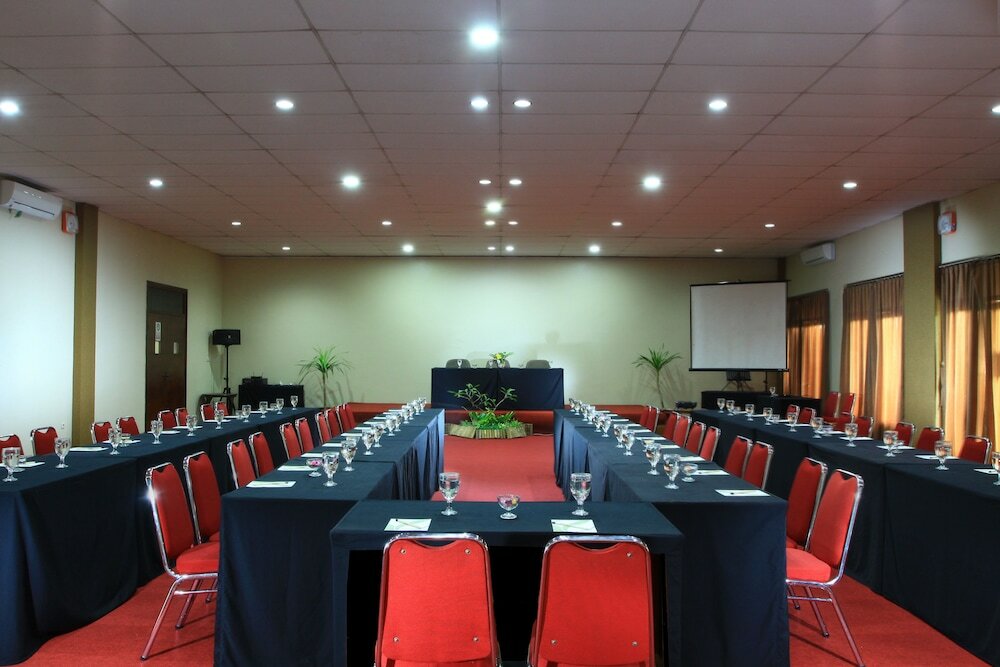 Фото D'Emmerick Salib Putih Hotel Salatiga