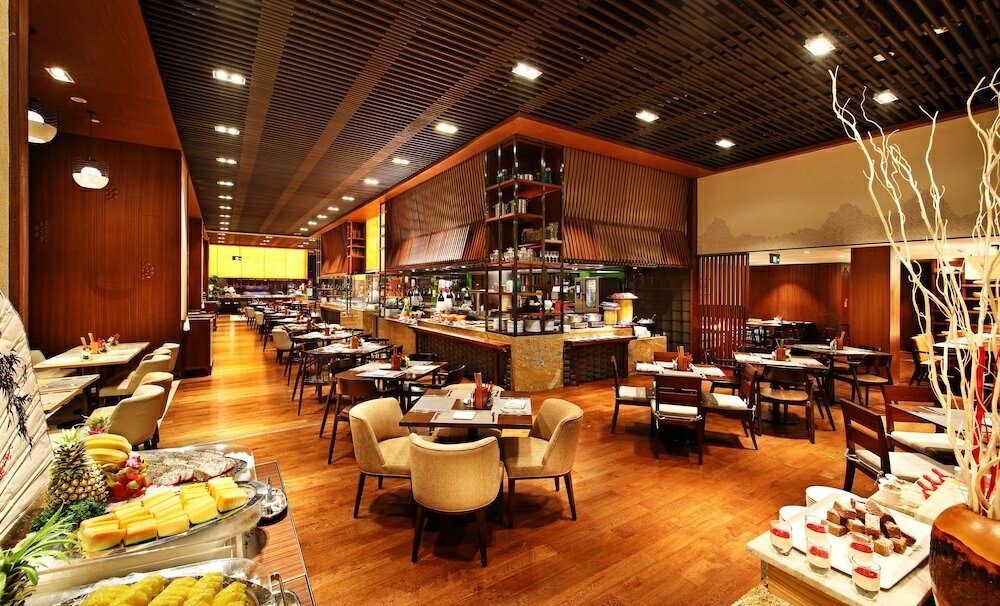 Фото Hualuxe Wuxi Taihu, an Ihg Hotel