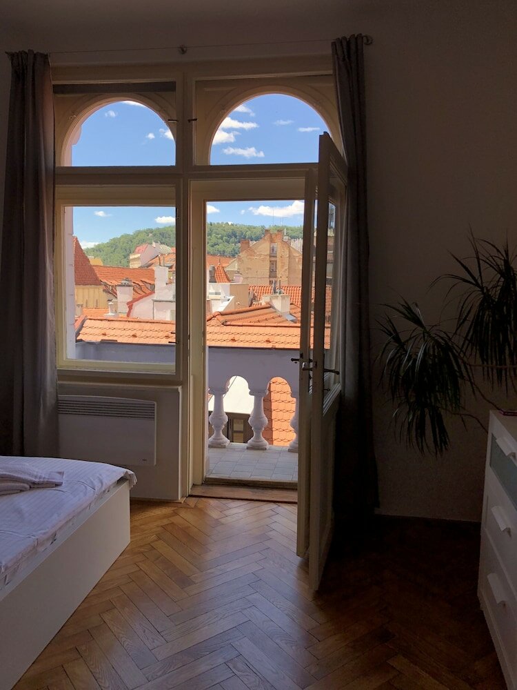 Фото Royal Road Residence