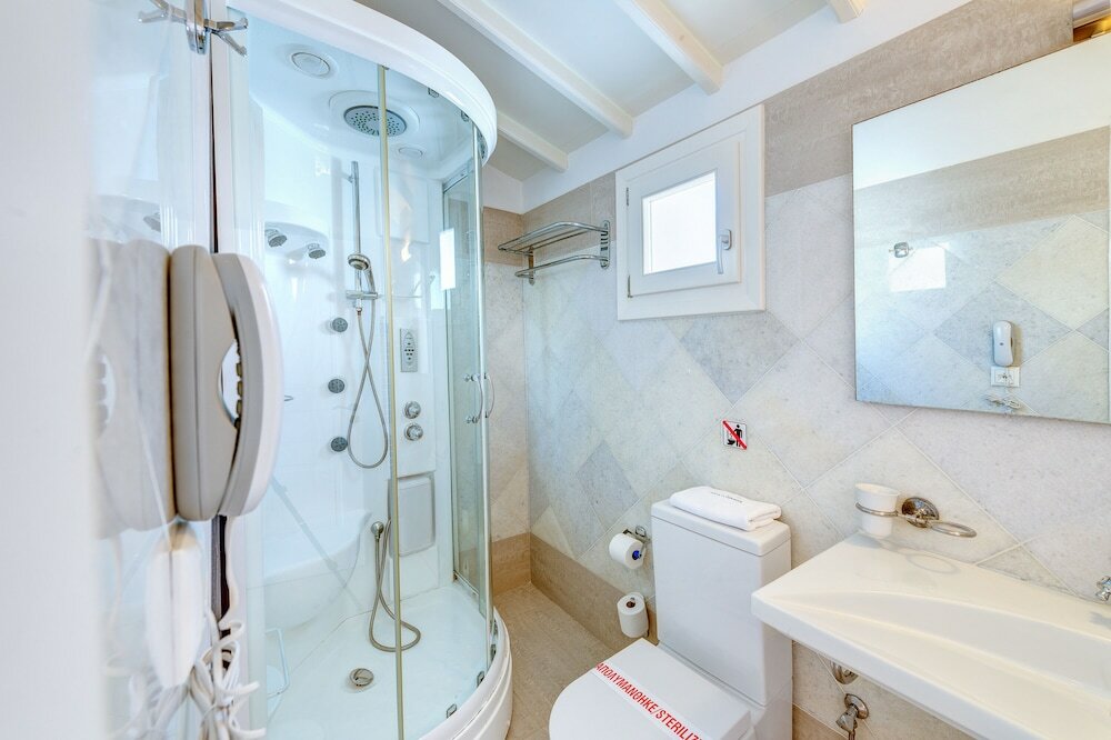 Фото Apollonion Palace Hotel