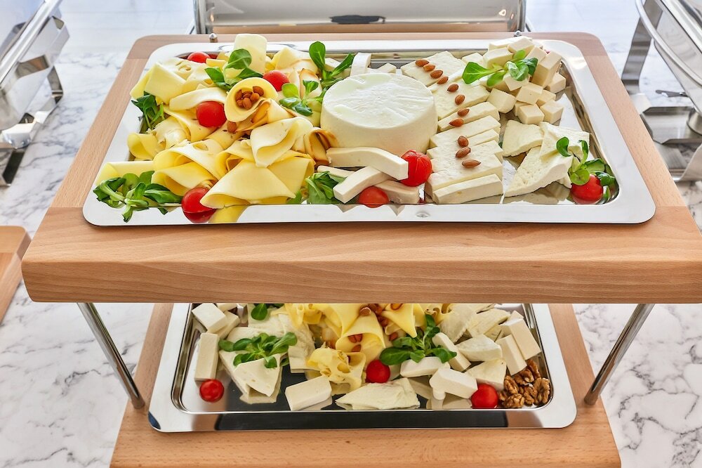 Фото Hotel Tq Plaza