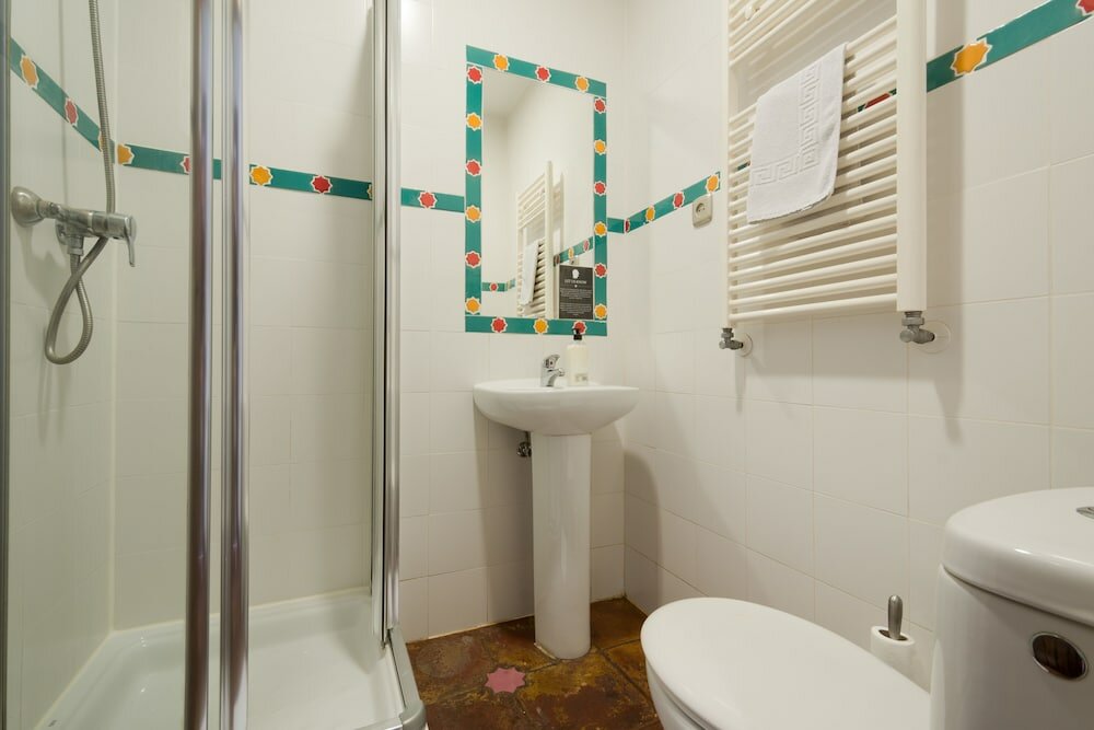 Фото Oasis Backpackers Hostel Granada