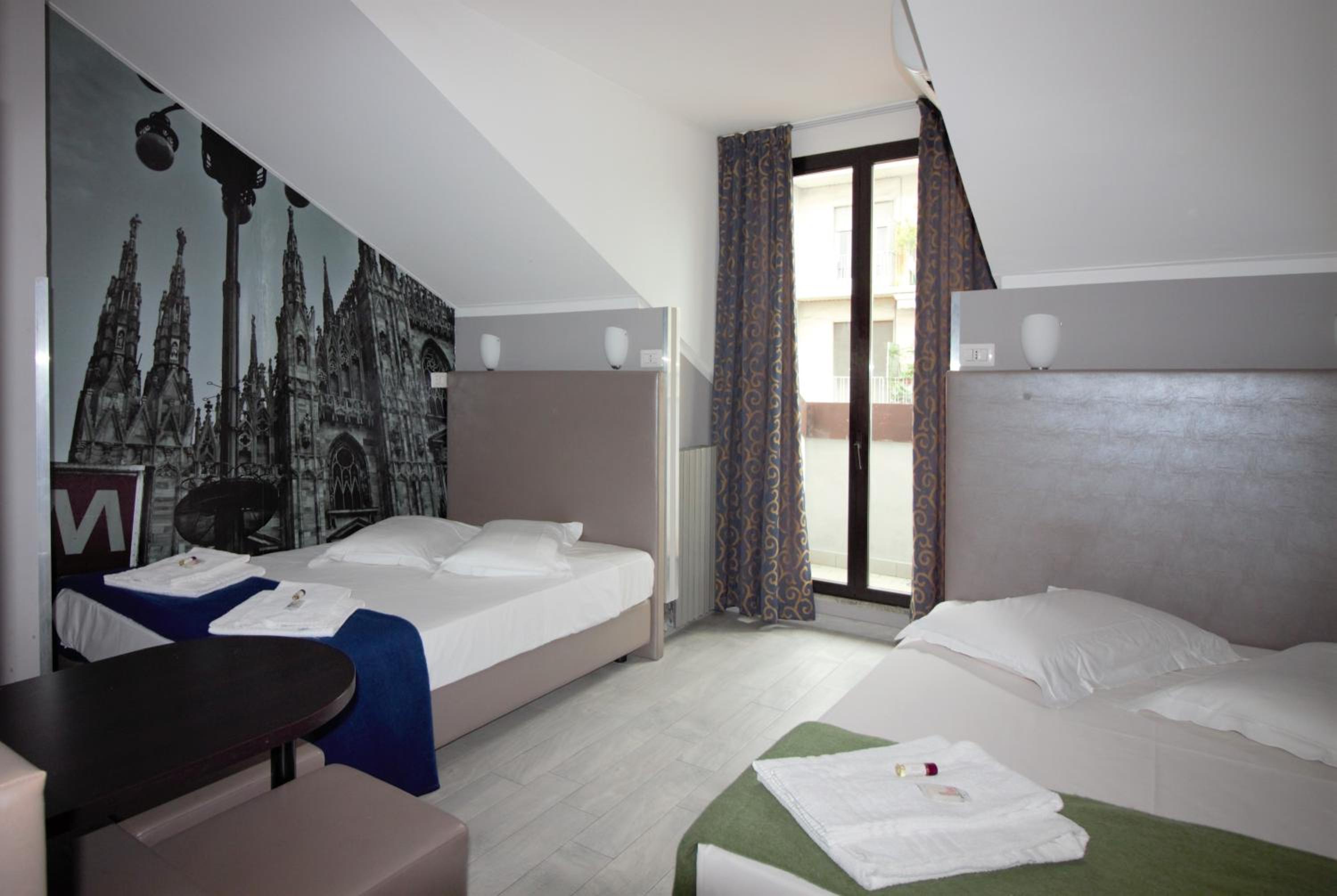 Фото Хостел New Generation Hostel Milan Center Navigli