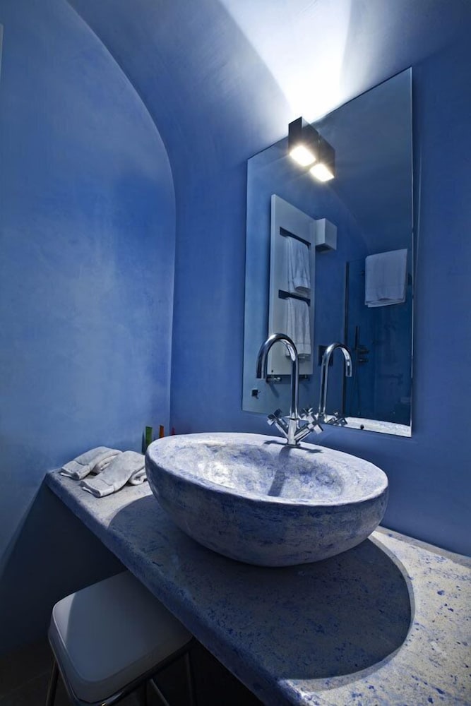 Фото Giov Relais