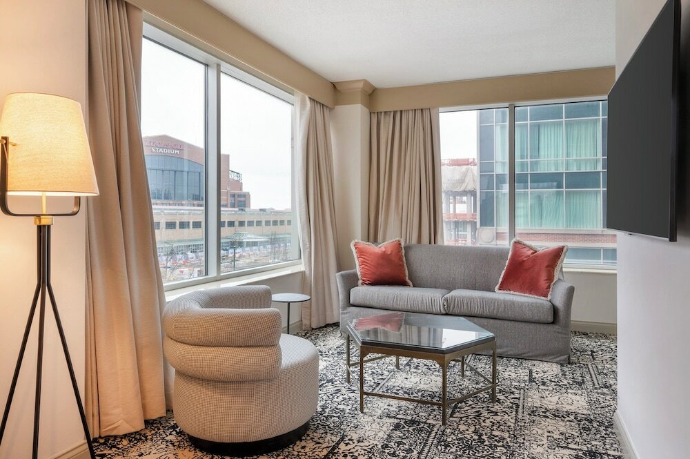 Фото Omni Severin Hotel