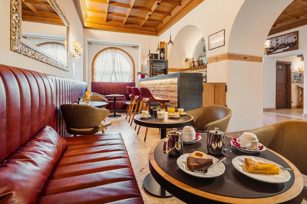 Фото Hotel Royal