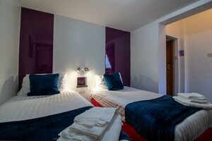 Гостиница Bentley