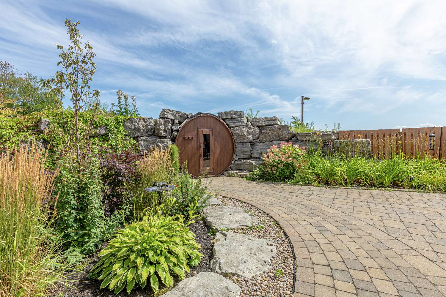 Фото DoubleTree by Hilton Quebec Resort