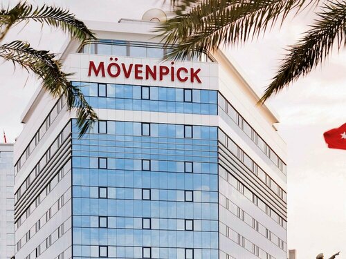Внешний вид отеля Mövenpick Hotel Izmir в Конаке, фото 2