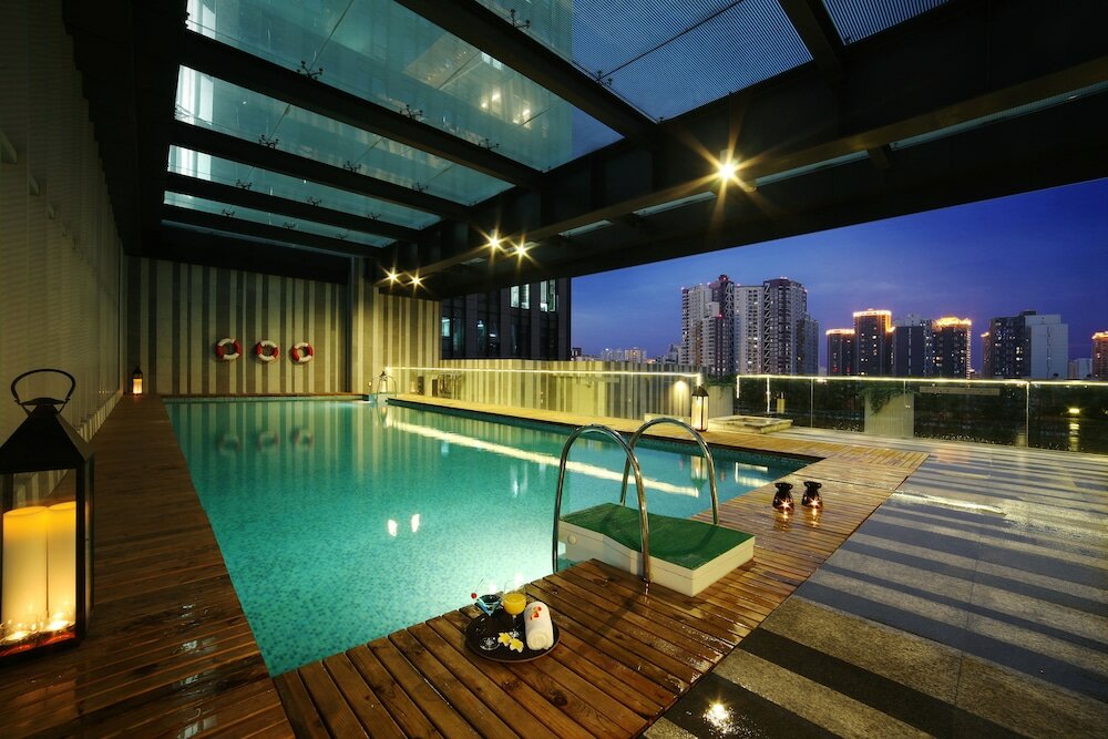 Фото Rhombus Park Aura Chengdu Hotel