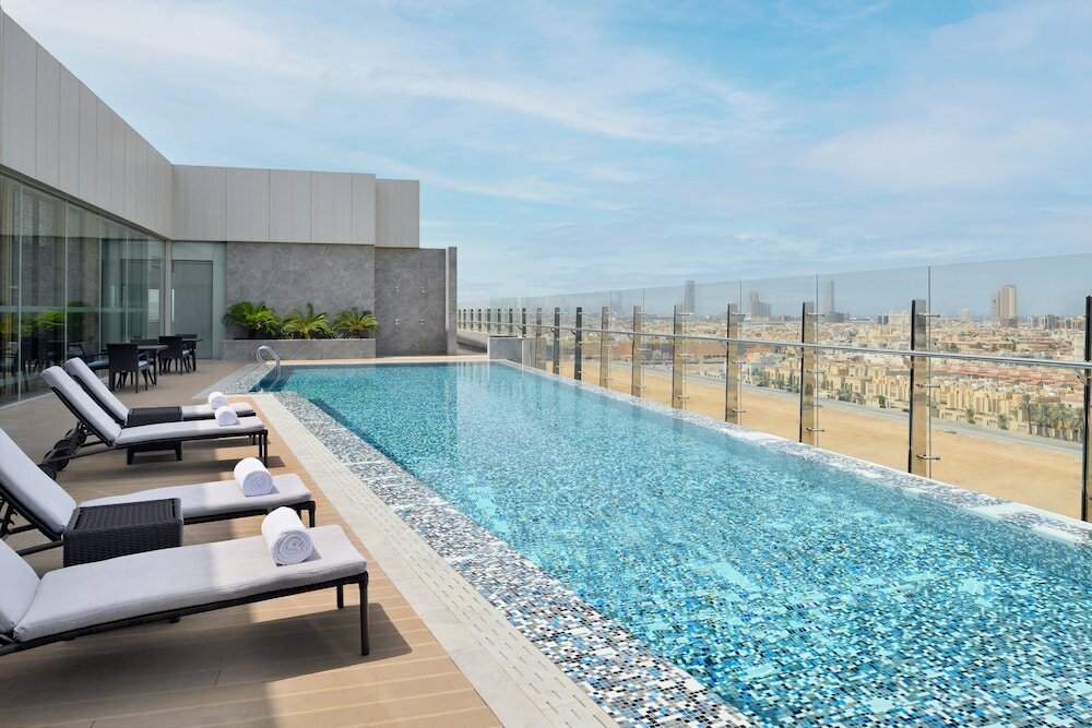 Фото Crowne Plaza Jeddah Al Salam