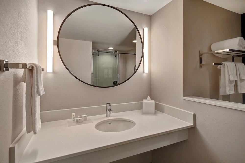 Фото Fairfield Inn & Suites by Marriott Las Vegas Airport South