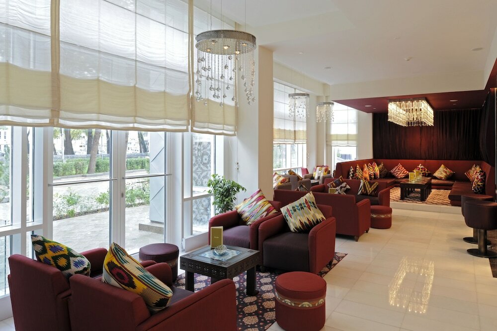 Фото Dushanbe Serena Hotel