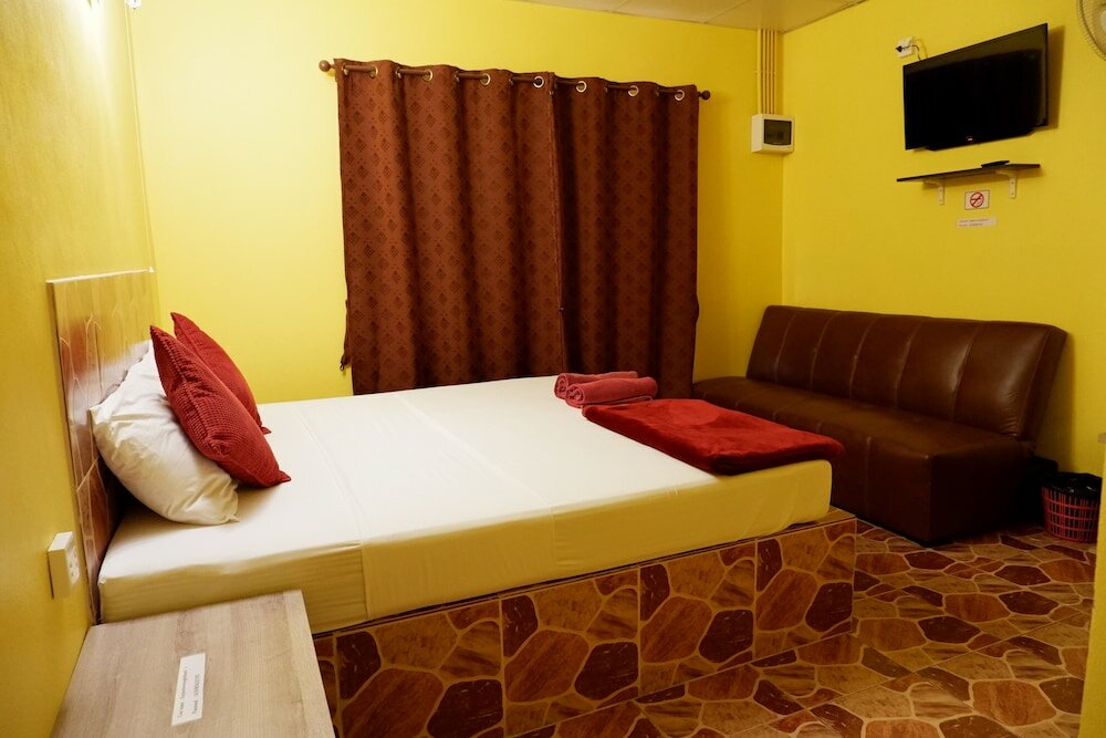 Фото Phuket Airport Overnight Hotel