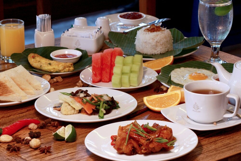 Фото Rhadana Hotel