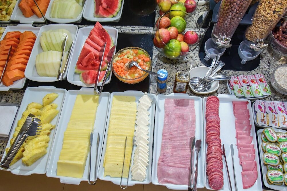 Фото Hotel Plaza Garden