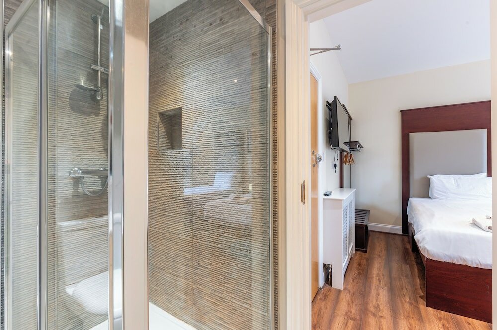 Фото Belmont Hotel