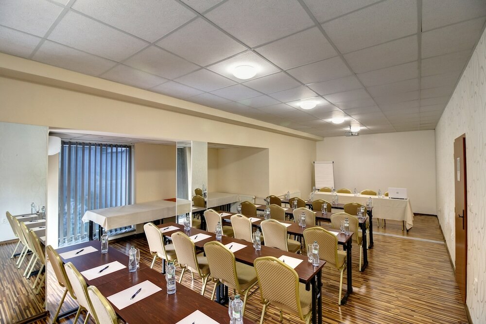 Фото Hotel Dixon